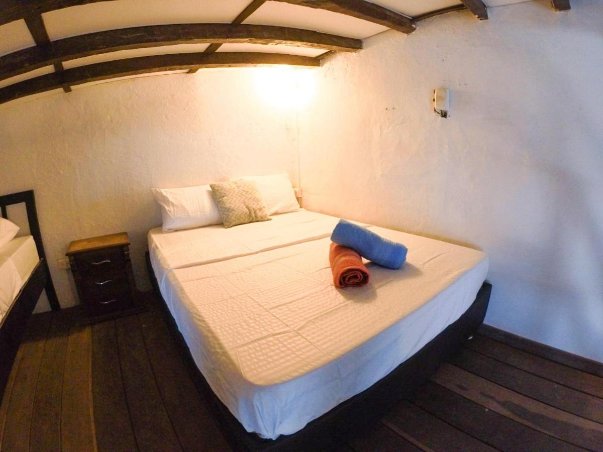 Hostal Espanolete Santa Marta  Extérieur photo